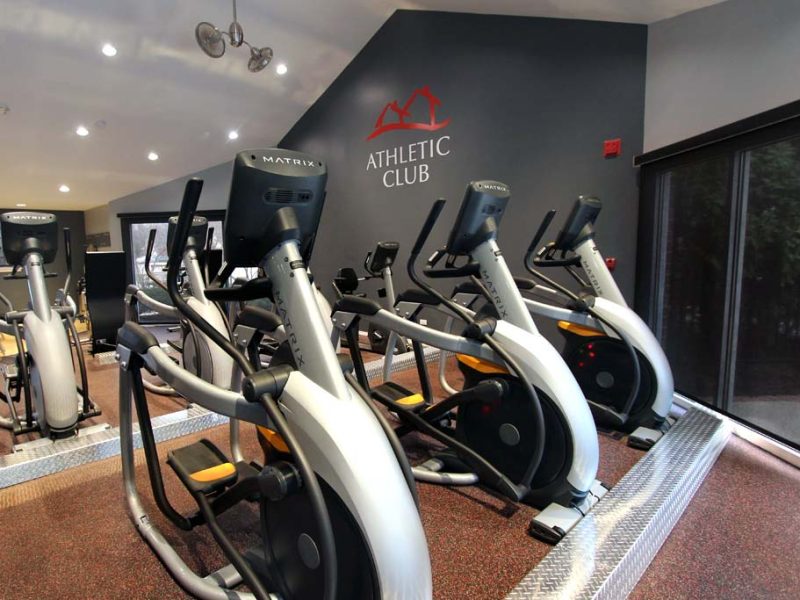 This image shows the 24-hour State-of-the-art fitness gym featuring different equipment that is essential for community amenities. The Athletic Club is also offering the different weight of kettlebells that is good for point gravity off-centered that were ideal for fitness enthusiasts and professionals.